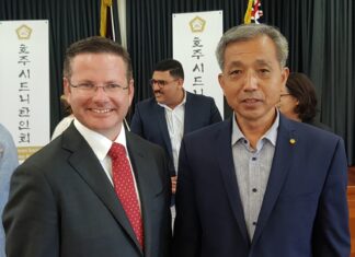 다문화 장관 마크 쿠레, 상원의원 스콧 팔로우, 시드니 한인회 방문