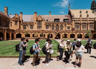 “어렵고 지루하다”…호주 학생들 경제학 기피