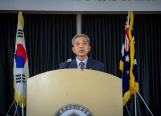 현재 호주시드니한인회와 관련하여 사실과 무관한 내용들이 유포되고 있어서 정확한 한인회 입장을 알려 드리려 합니다.