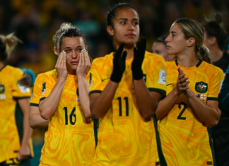 호주, 월드컵 결승 진출 좌절…영국에 1대3 석패