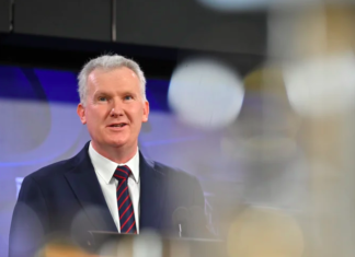 임금체불 고용주 엄벌…징역 10년에 780만 달러 벌금